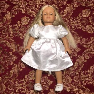 Julie American Girl Doll